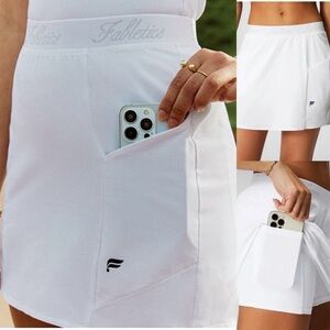 FABLETICS athletic pocket skirt with built in shorts Womens M White NWT Tennis